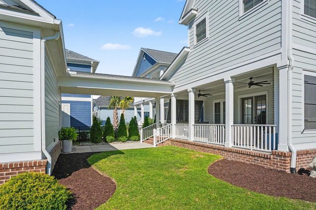 740 Crystal Water Way, Myrtle Beach, SC 29579