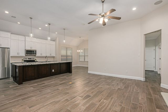 1300 Beach Drive, Pelican Bay, TX 76020