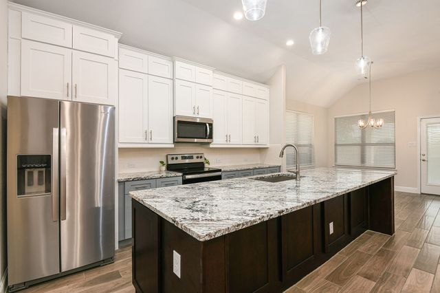 1300 Beach Drive, Pelican Bay, TX 76020