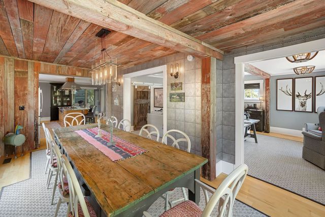 48 Pike Street, Stowe, VT 05672