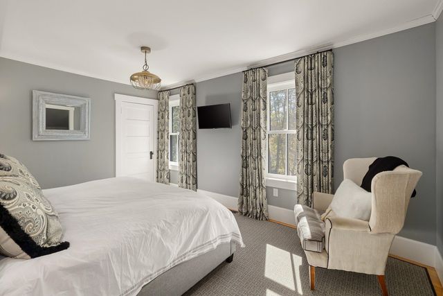 48 Pike Street, Stowe, VT 05672