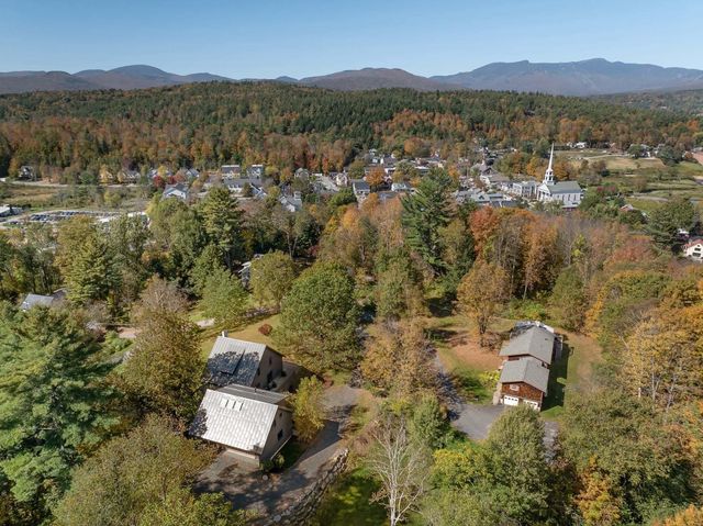 48 Pike Street, Stowe, VT 05672