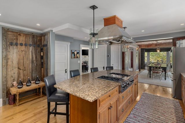 48 Pike Street, Stowe, VT 05672