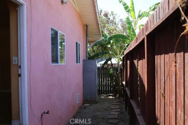 1301 N McCadden Place, Los Angeles, CA 90028