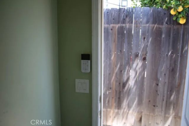 1301 N McCadden Place, Los Angeles, CA 90028