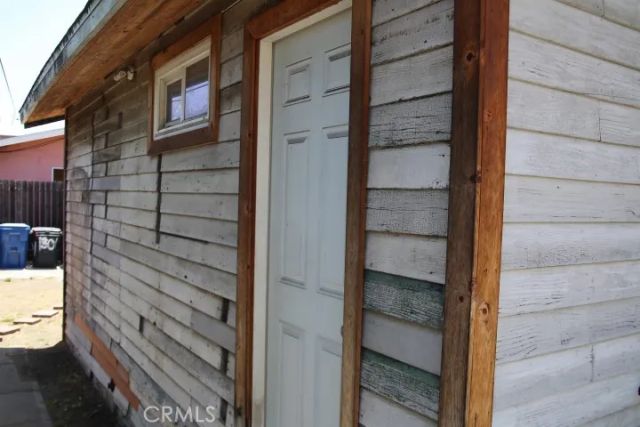 1301 N McCadden Place, Los Angeles, CA 90028