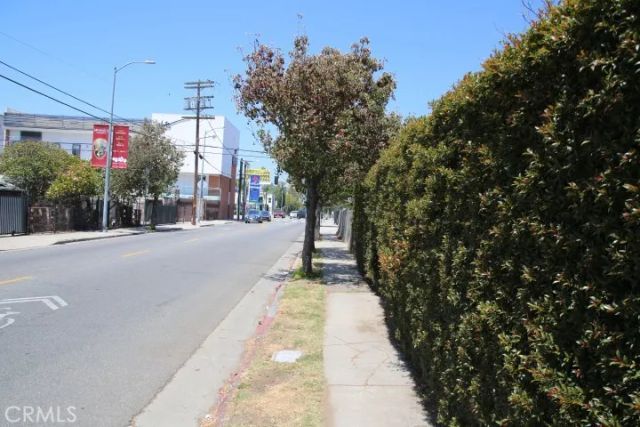 1301 N McCadden Place, Los Angeles, CA 90028