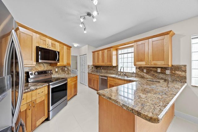 11035 Baybreeze Way, Boca Raton, FL 33428