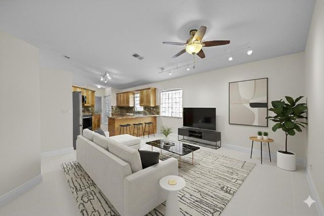 11035 Baybreeze Way, Boca Raton, FL 33428