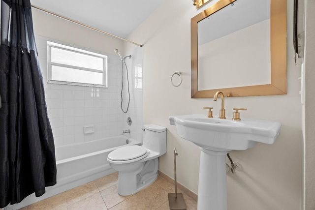 11035 Baybreeze Way, Boca Raton, FL 33428