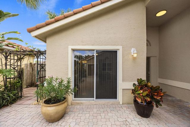 11035 Baybreeze Way, Boca Raton, FL 33428