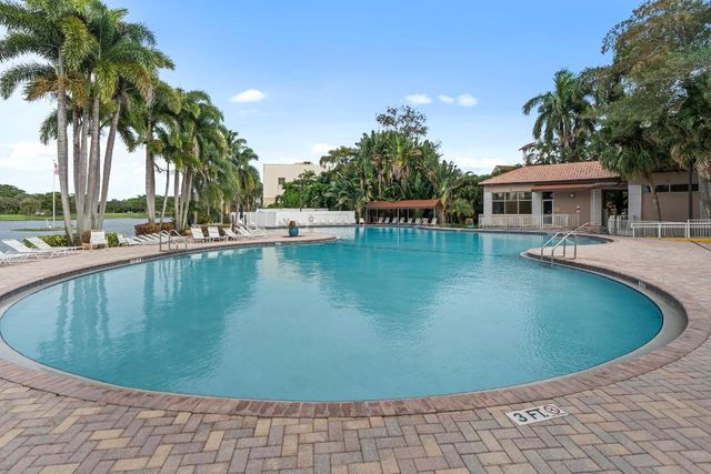11035 Baybreeze Way, Boca Raton, FL 33428