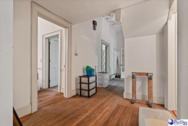521 W Pine St, Florence, SC 29501