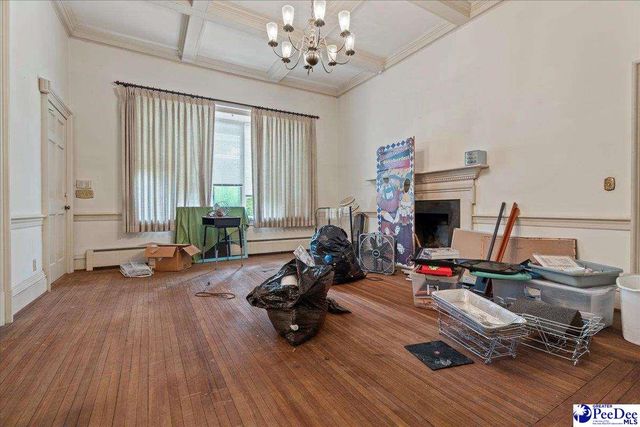 521 W Pine St, Florence, SC 29501