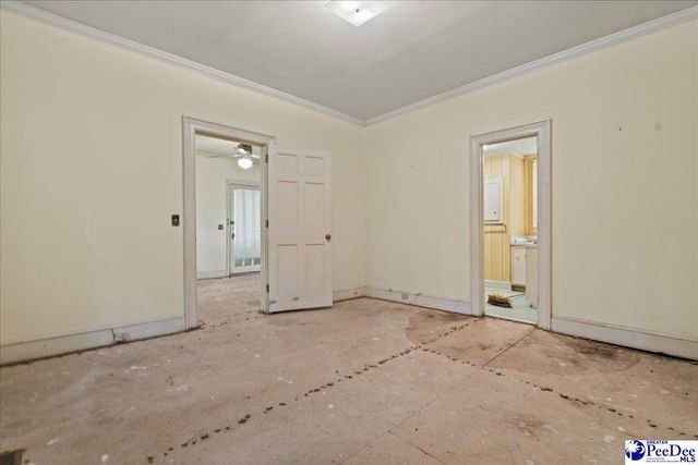 521 W Pine St, Florence, SC 29501