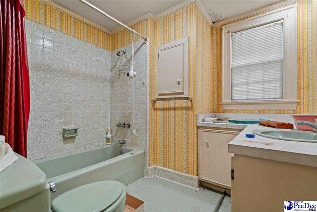 521 W Pine St, Florence, SC 29501