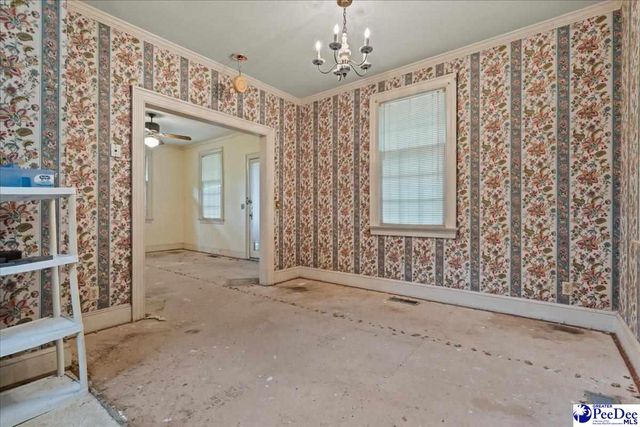 521 W Pine St, Florence, SC 29501