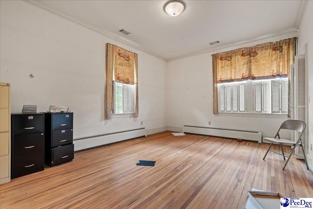 521 W Pine St, Florence, SC 29501