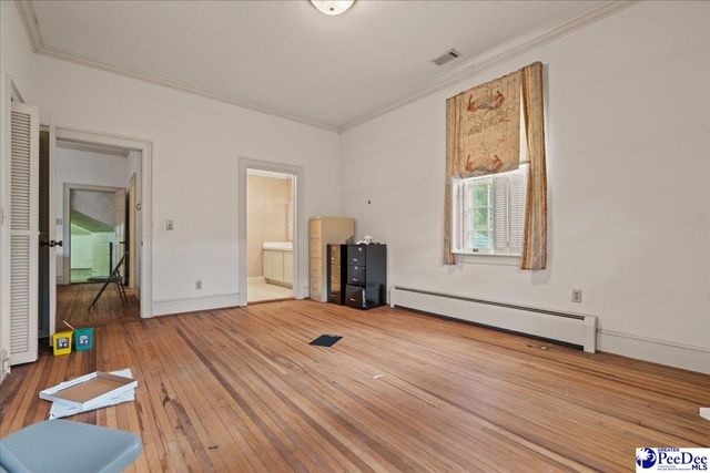 521 W Pine St, Florence, SC 29501