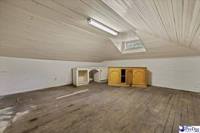 521 W Pine St, Florence, SC 29501