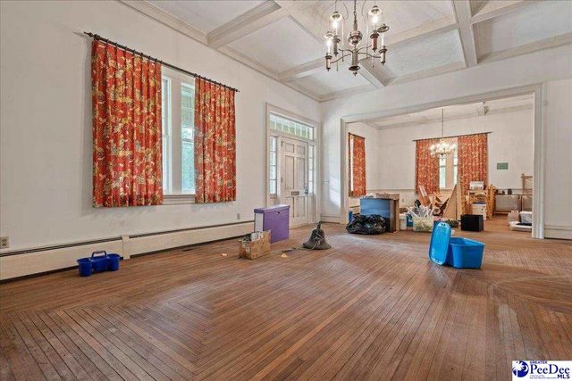 521 W Pine St, Florence, SC 29501