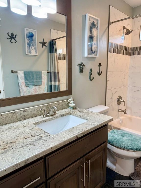 Image 21 of property listing at 1654 Marsala Circle, Ammon, ID 83406