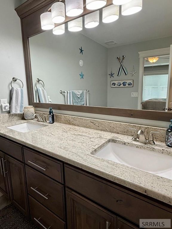 Image 37 of property listing at 1654 Marsala Circle, Ammon, ID 83406