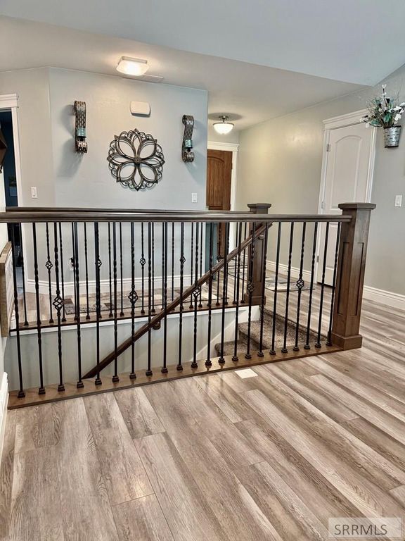 Image 5 of property listing at 1654 Marsala Circle, Ammon, ID 83406