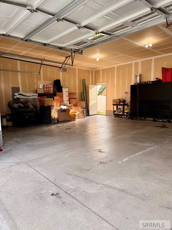 Image 72 of property listing at 1654 Marsala Circle, Ammon, ID 83406