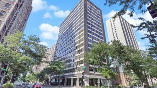 360 W Wellington Avenue 2B, Chicago, IL 60657