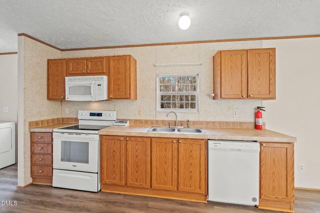 3348 Nc 54, Haw River, NC 27258