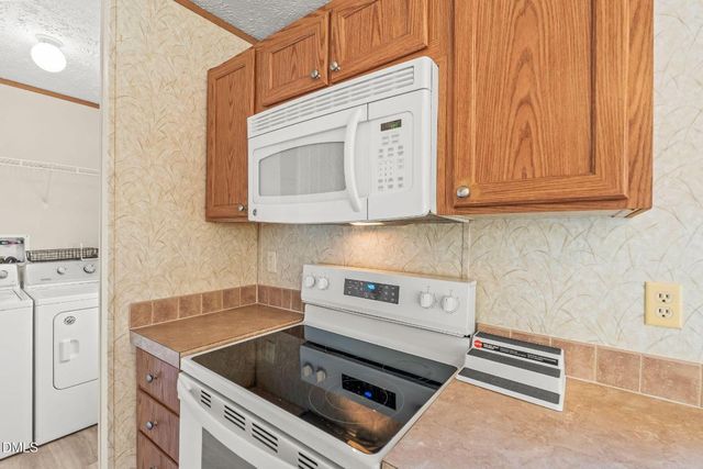 3348 Nc 54, Haw River, NC 27258