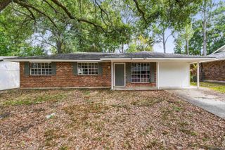 7349 Meadow Park Ave, Baton Rouge, LA 70810