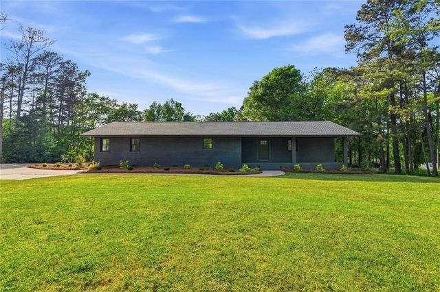 2128 N Jefferson Street NE, Milledgeville, GA 31061