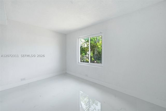 399 NW 98th St 399, Miami, FL 33150