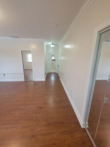 2614 NE 41st Rd, Homestead, FL 33033