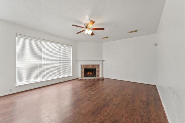 19118 Milloak Drive, Humble, TX 77346