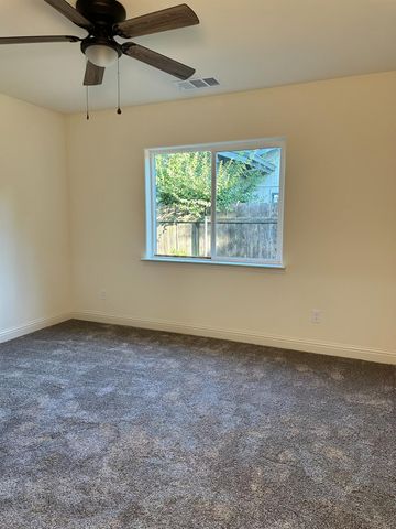 1816 S Caesar Avenue, Fresno, CA 93727