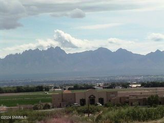5600 Spanish Point Road, Las Cruces, NM 88007