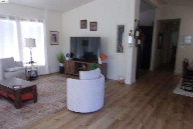 1840 Paris Lane 61, Antioch, CA 94509