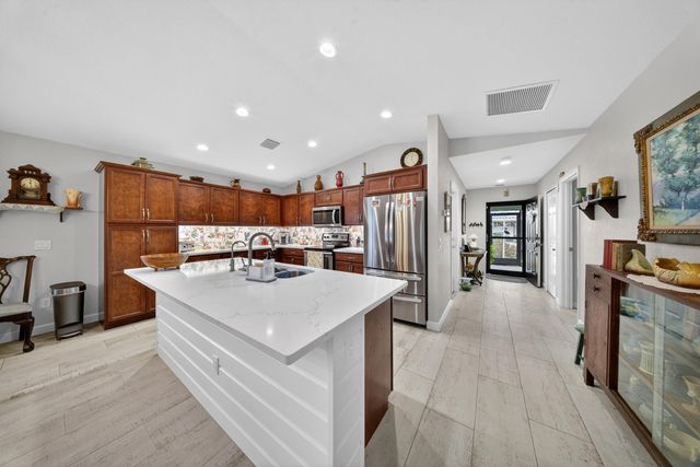 184 Mediterranean Boulevard N, Port St. Lucie, Port St Lucie, FL 34952