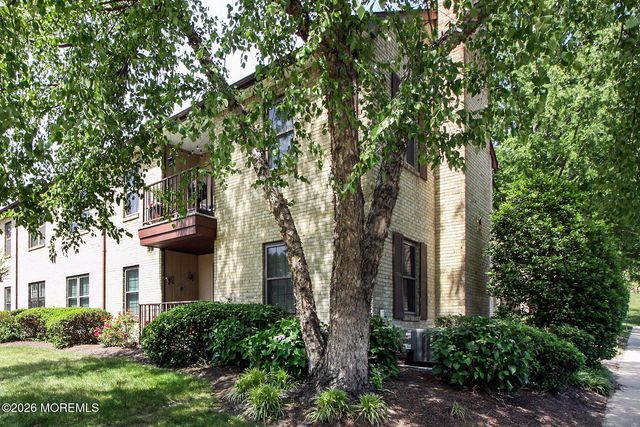 1108 Wellington Place, Matawan, NJ 07747