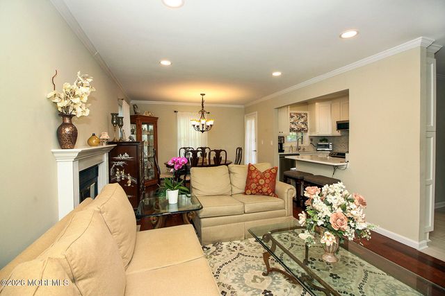1108 Wellington Place, Matawan, NJ 07747