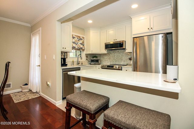 1108 Wellington Place, Matawan, NJ 07747
