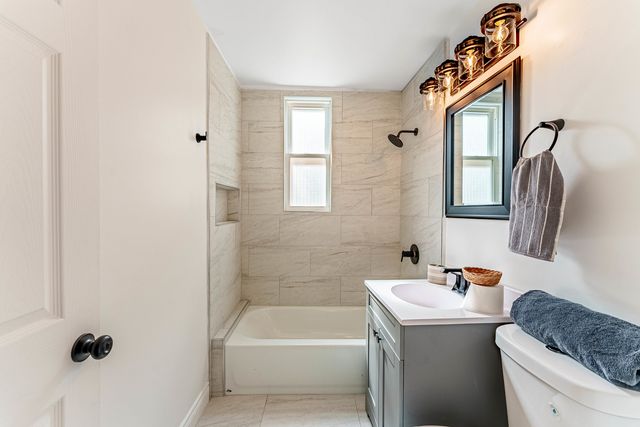 2636 Lombard Avenue, Berwyn, IL 60402