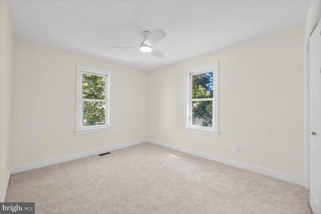 302 W WASHINGTON AVE, Magnolia, NJ 08049