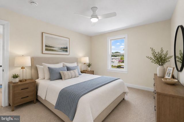 302 W WASHINGTON AVE, Magnolia, NJ 08049