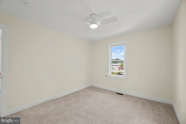 302 W WASHINGTON AVE, Magnolia, NJ 08049