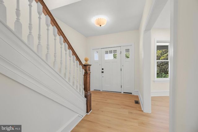 302 W WASHINGTON AVE, Magnolia, NJ 08049