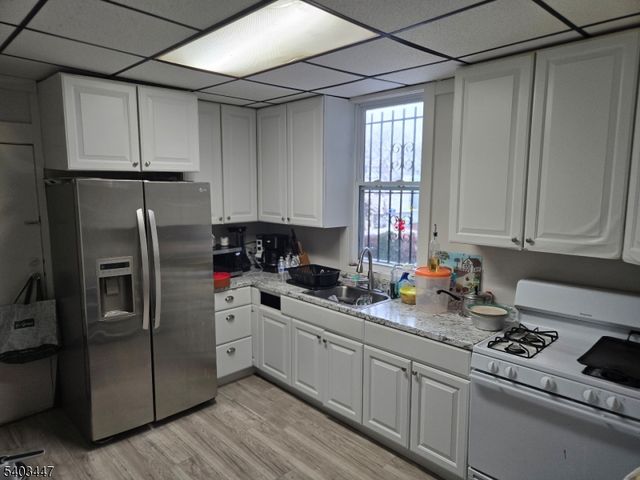 197 Woodside Ave, Newark City, NJ 07104